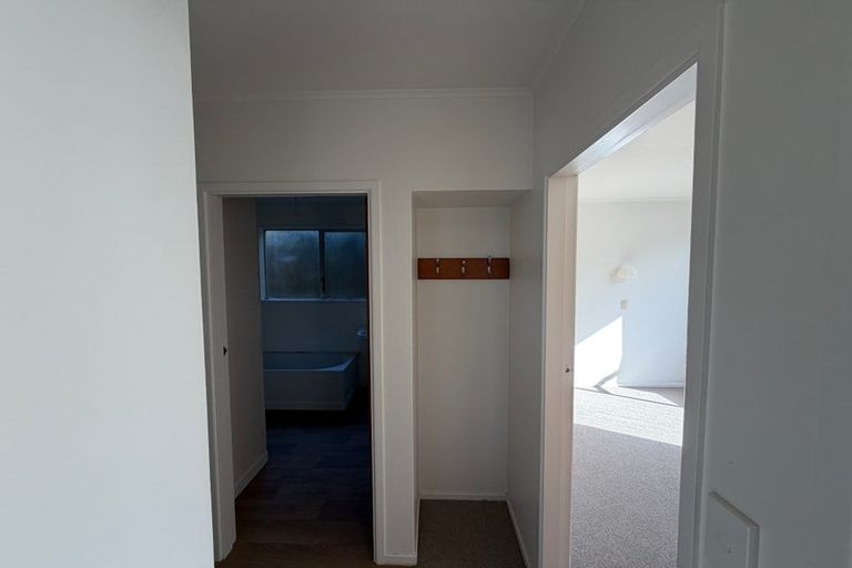 Photo of property in 5 Sita Way, Broadmeadows, Wellington, 6035