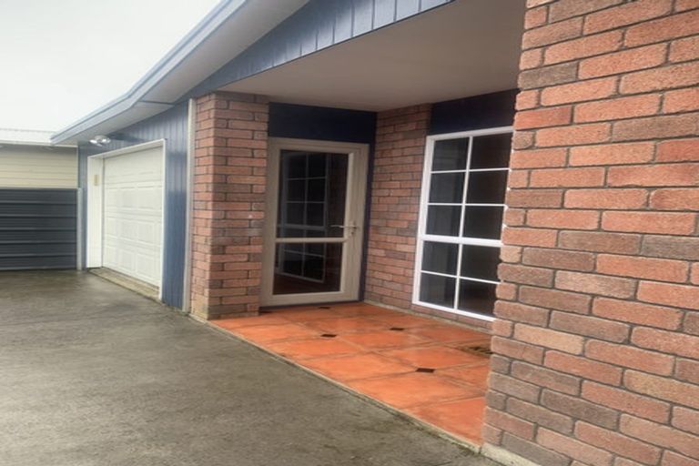 Photo of property in 20a Hira Street, Ohawe, Hawera, 4671