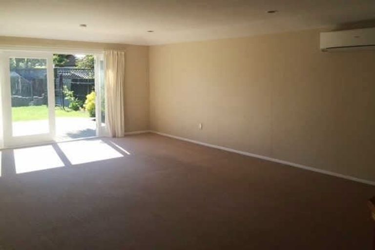 Photo of property in 135 Studholme Street, Somerfield, Christchurch, 8024