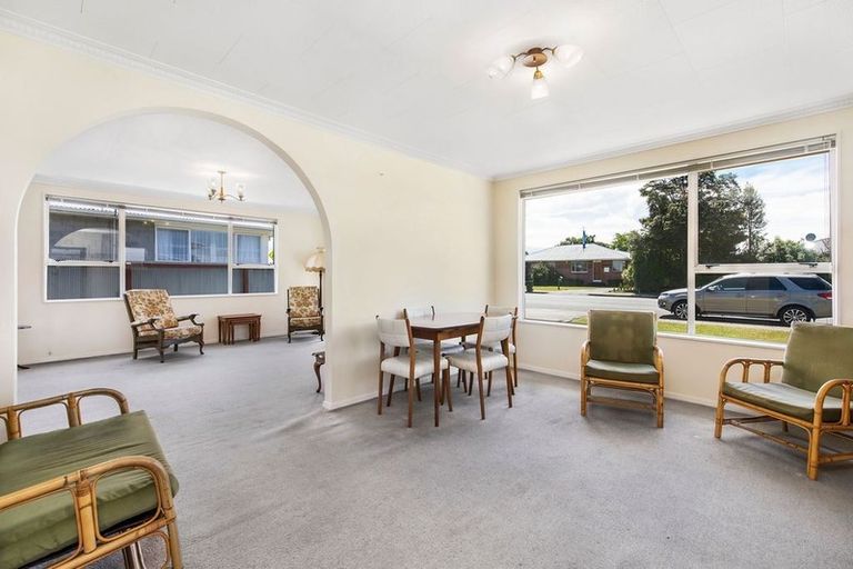 Photo of property in 65 Johns Road, Rangiora, 7400