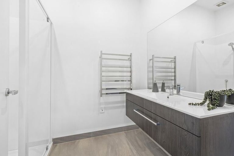 Photo of property in 9/52 High Street, Island Bay, Wellington, 6023