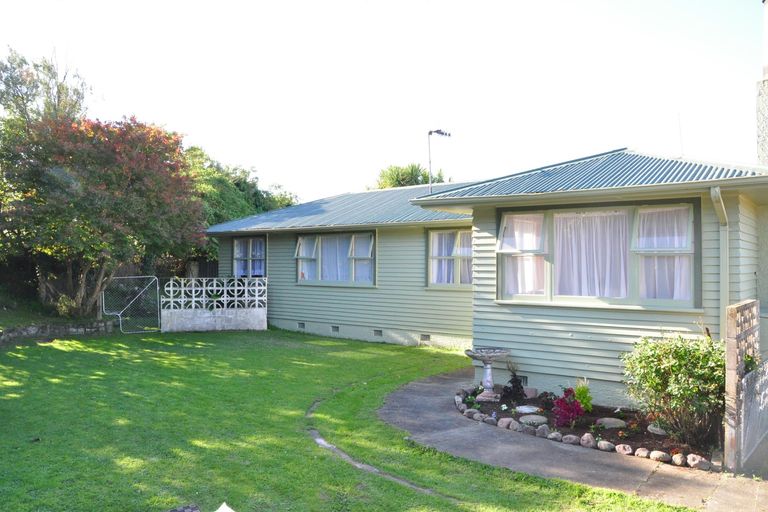 Photo of property in 55 Botanical Road, Takaro, Palmerston North, 4412