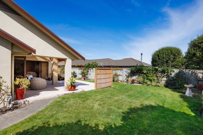 Photo of property in 14 Masefield Terrace, Kelvin Grove, Palmerston North, 4414