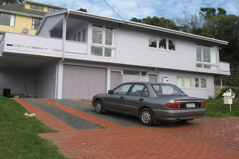 Photo of property in 17 Gipps Street, Karori, Wellington, 6012