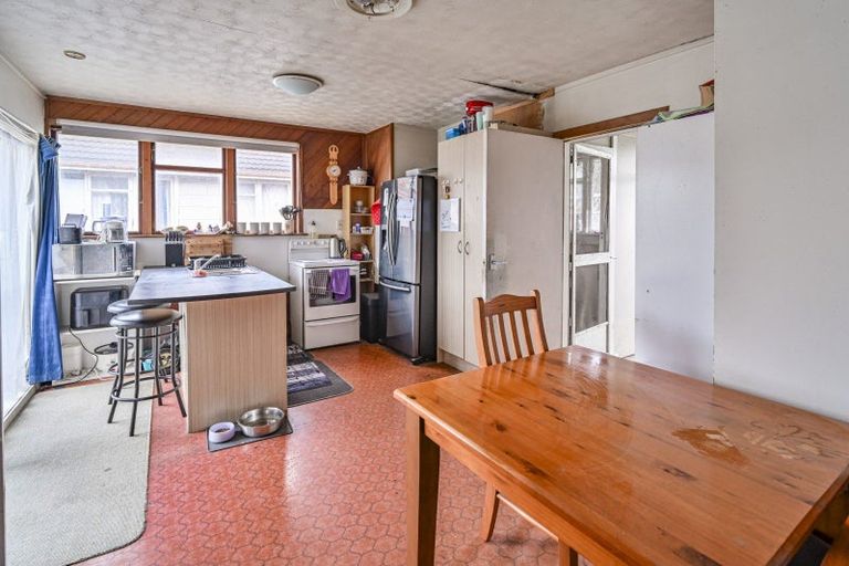 Photo of property in 1004 Bledisloe Street, Raureka, Hastings, 4120