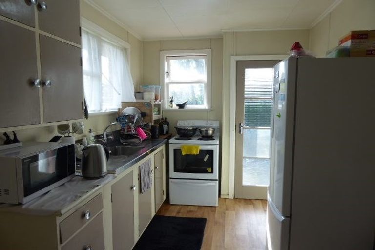 Photo of property in 1/548 Fergusson Drive, Trentham, Upper Hutt, 5018