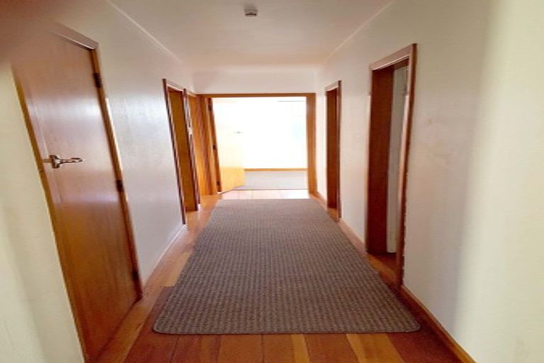 Photo of property in 63 Whiteley Street, Moturoa, New Plymouth, 4310
