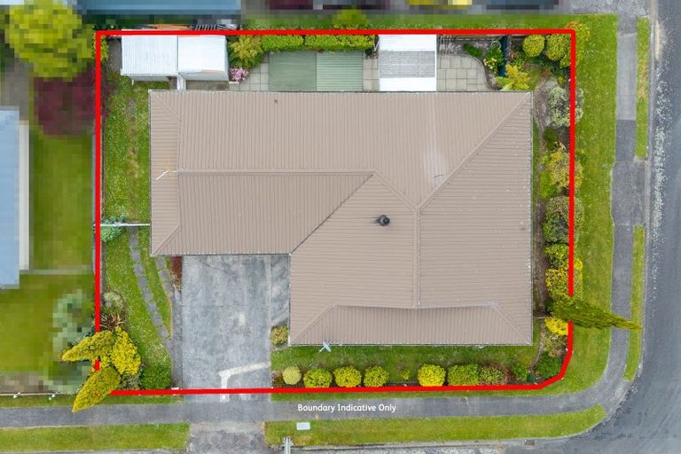 Photo of property in 74 Ormond Street, Woodville, 4920