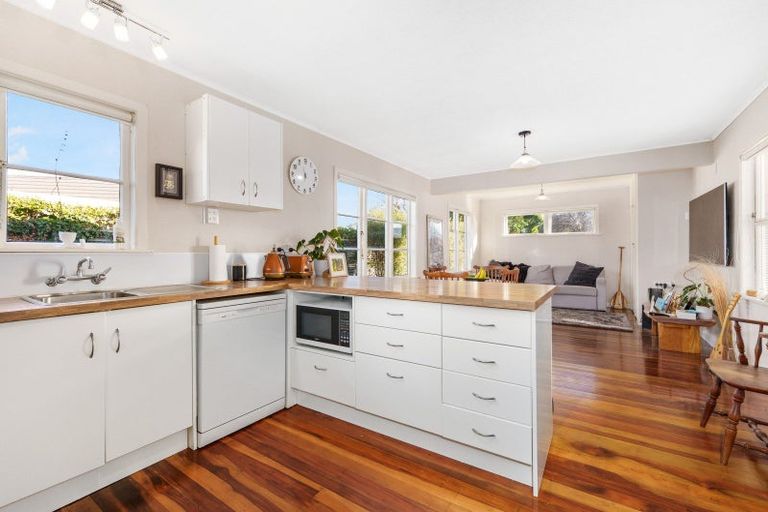 Photo of property in 24 Queen Street, Feilding, 4702