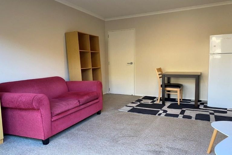 Photo of property in 57 Travis View Drive, Fairview Heights, Auckland, 0632