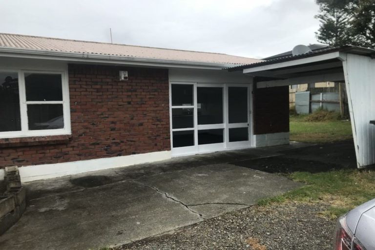 Photo of property in 3/33 Ashlynne Avenue, Papatoetoe, Auckland, 2025