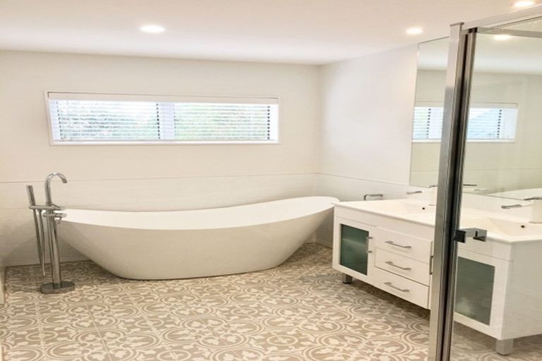 Photo of property in 996 Papamoa Beach Road, Papamoa Beach, Papamoa, 3118