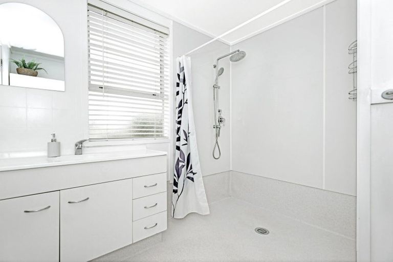 Photo of property in 39 Lyndhurst Street, Awapuni, Gisborne, 4010