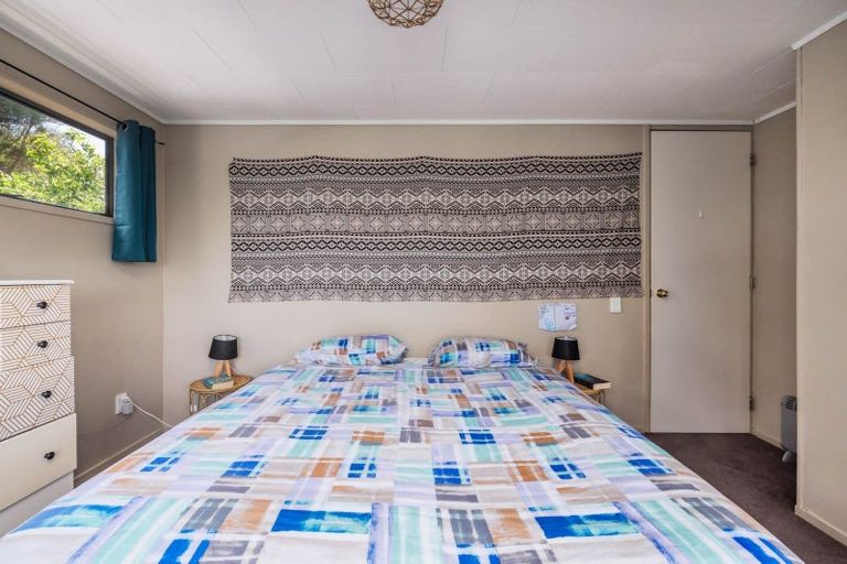 Photo of property in 23 Goffe Drive, Haruru, 0204