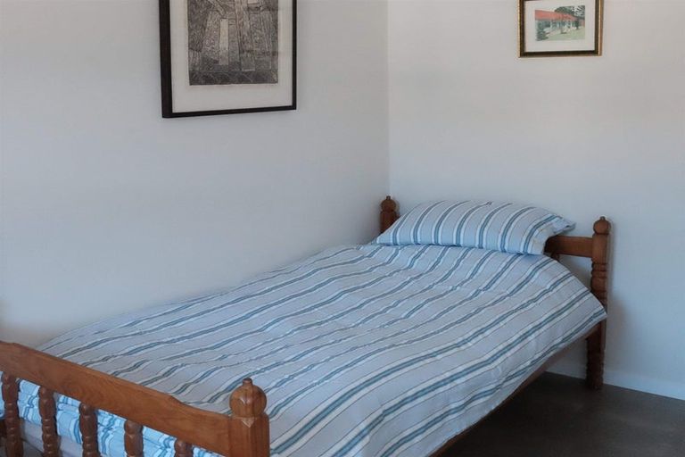 Photo of property in Melksham Towers, 901/131 Brougham Street, Mount Victoria, Wellington, 6011