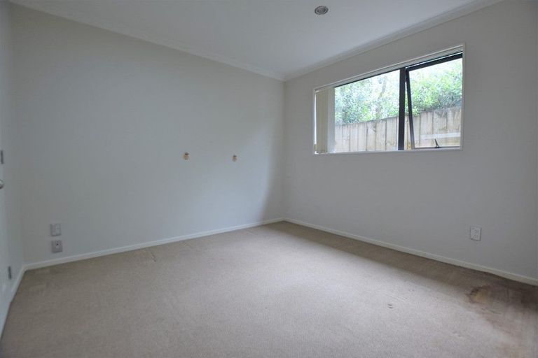 Photo of property in 16b Airdrie Road, Ranui, Auckland, 0612