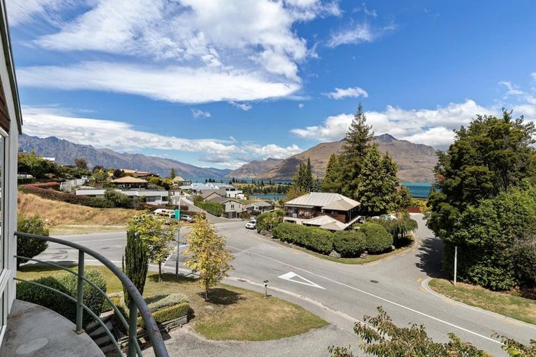 Photo of property in 1b Kent Street, Queenstown, 9300