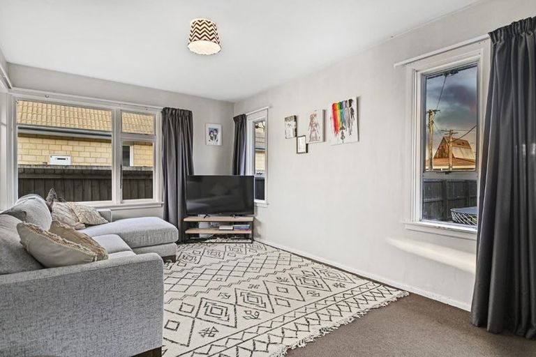 Photo of property in 1/12 Downing Street, Hoon Hay, Christchurch, 8025