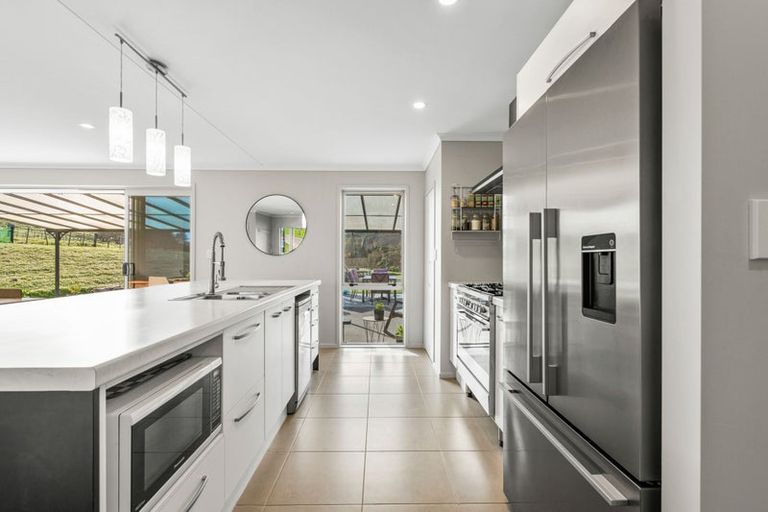 Photo of property in 27 Kaitara Lane, Kaiwaka, 0573