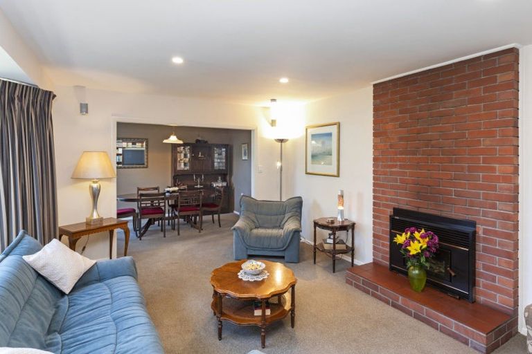 Photo of property in 53 Waitikiri Drive, Parklands, Christchurch, 8083