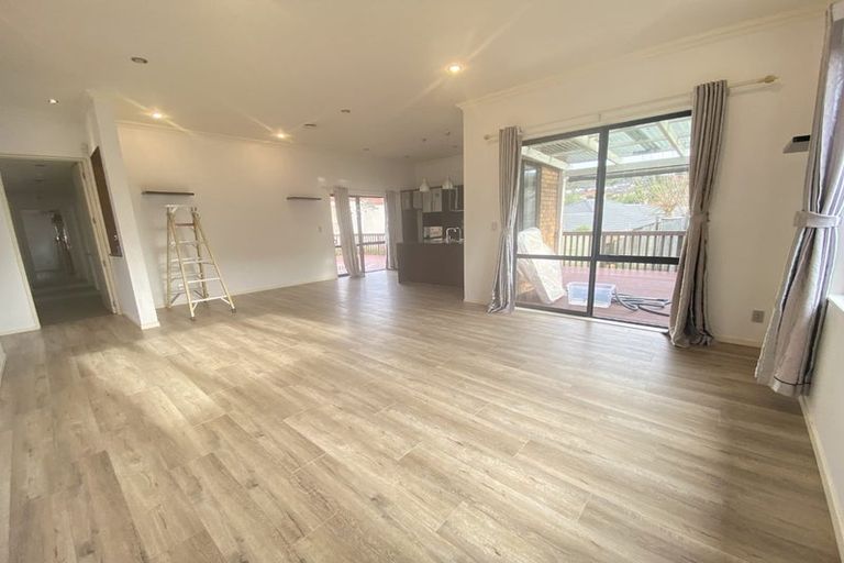 Photo of property in 7 Hornsey Avenue, Henderson, Auckland, 0612