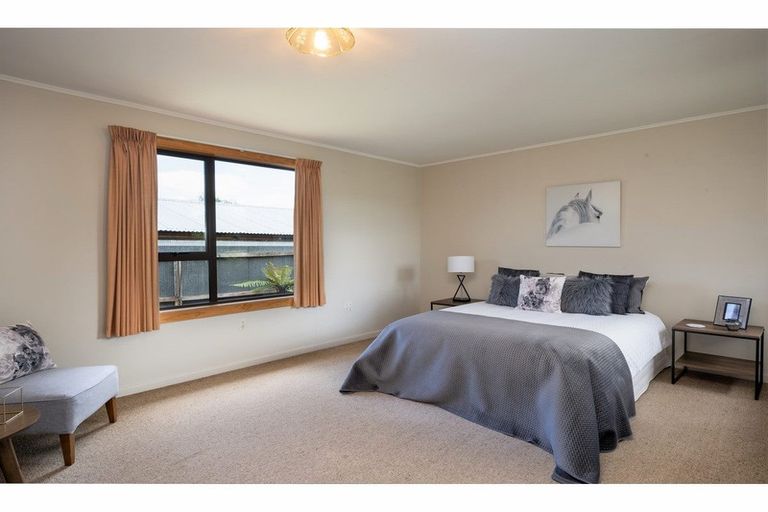 Photo of property in 85 Hargood Street, Woolston, Christchurch, 8062