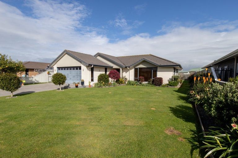 Photo of property in 42 Benner Drive, Ngatea, 3503