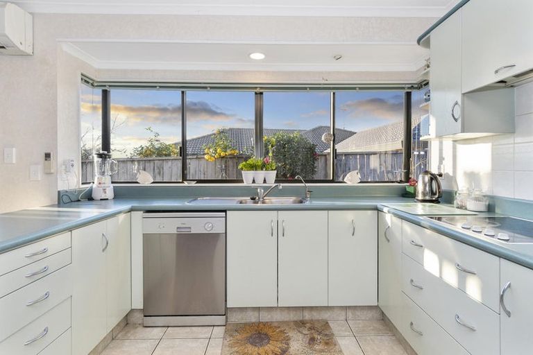 Photo of property in 1 Kochia Avenue, Pyes Pa, Tauranga, 3112