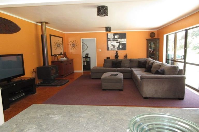 Photo of property in 84 Rigden Road, Opua, 0272