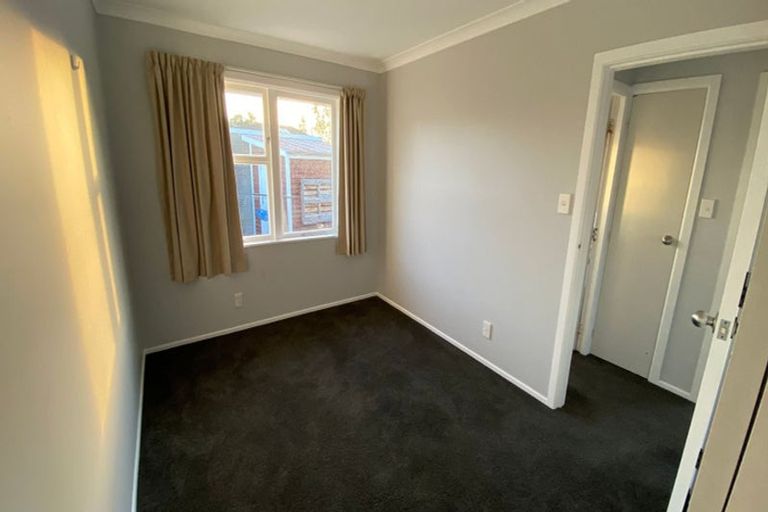 Photo of property in 20a Parera Grove, Heretaunga, Upper Hutt, 5018