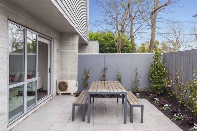 Photo of property in 32 Champion Street, Ranui, Porirua, 5024