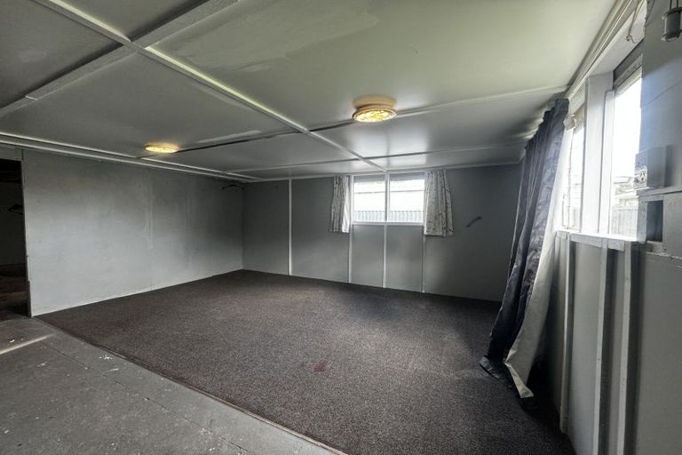 Photo of property in 10 Cargill Street, Levin, 5510