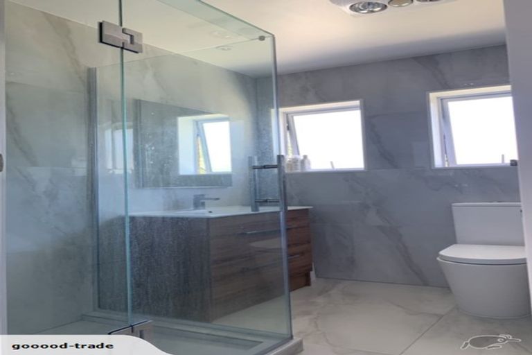 Photo of property in 49 Mayfair Crescent, Mairangi Bay, Auckland, 0630