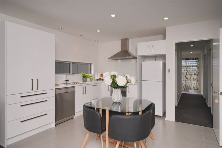 Photo of property in 79 Caulfield Avenue, Halswell, Christchurch, 8025