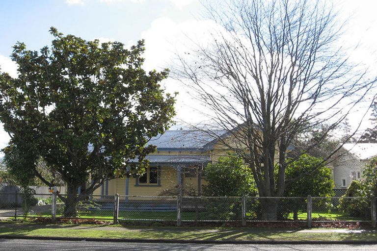 Photo of property in 604 Nelson Street North, Hastings, 4122