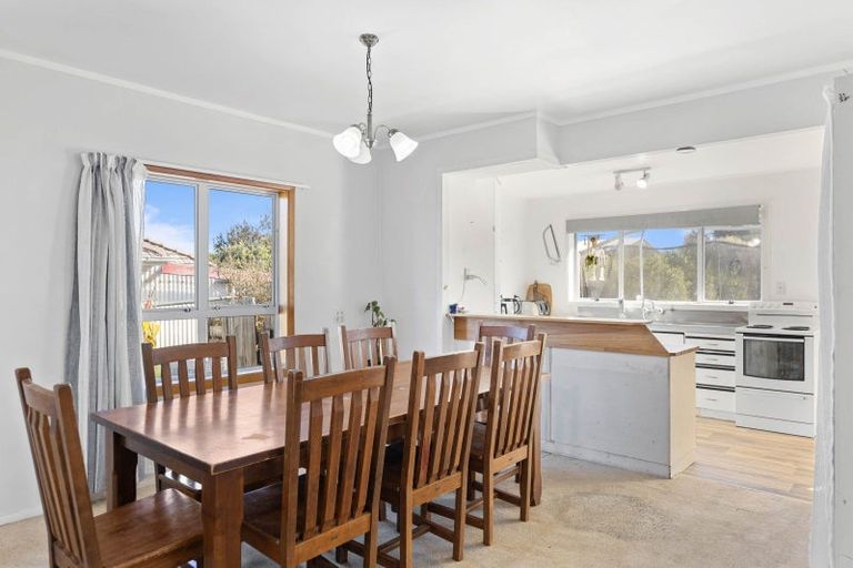 Photo of property in 52 Neal Street, Putaruru, 3411