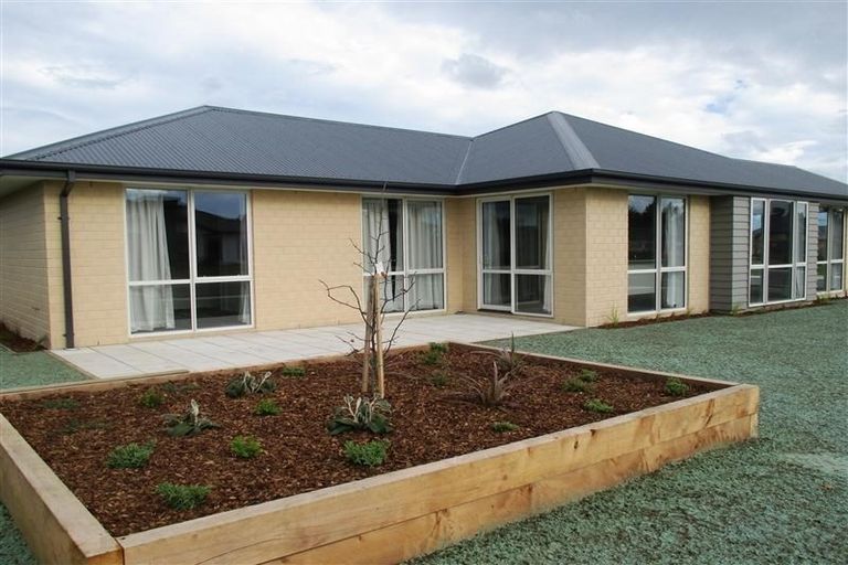 Photo of property in 31 Faringdon Boulevard, Rolleston, 7615