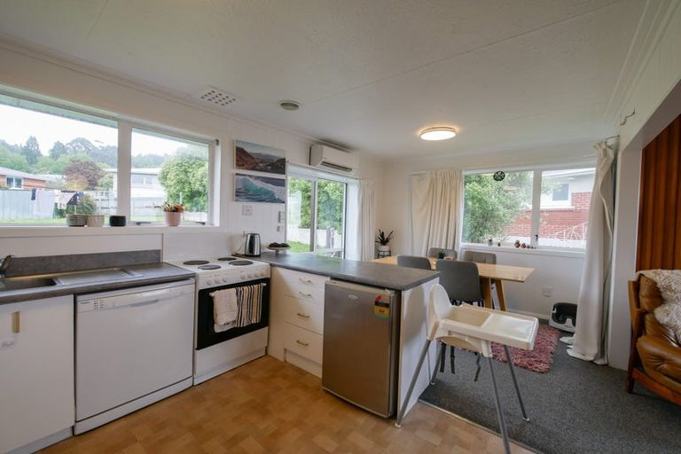 Photo of property in 68 Stephen Street, Halfway Bush, Dunedin, 9010