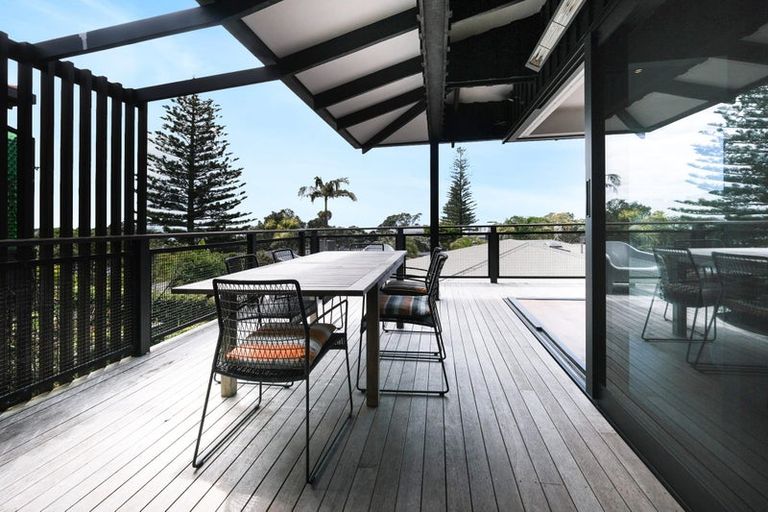 Photo of property in 1/41 Hauraki Road, Hauraki, Auckland, 0622