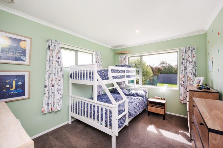Photo of property in 4 Paradise Avenue, Feilding, 4775