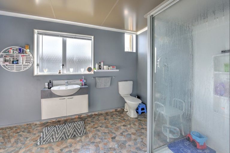 Photo of property in 24 Denton Street, Gore, 9710