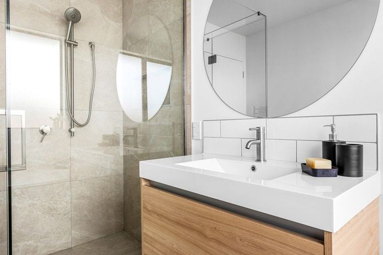 Photo of property in 1 Greig Crescent, Amberley, 7481