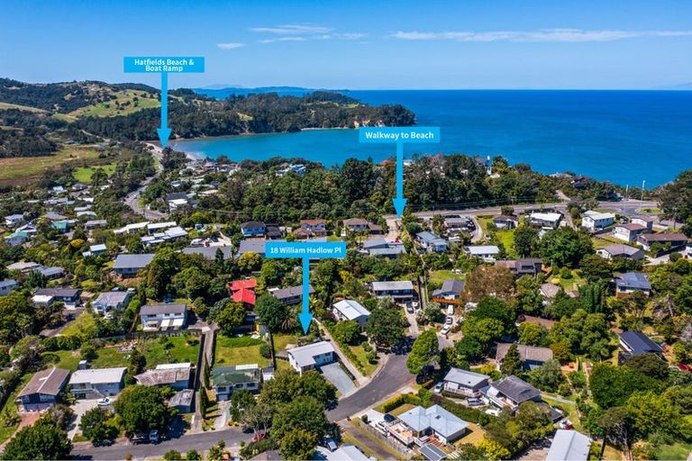 Photo of property in 18 William Hadlow Place, Hatfields Beach, Orewa, 0931