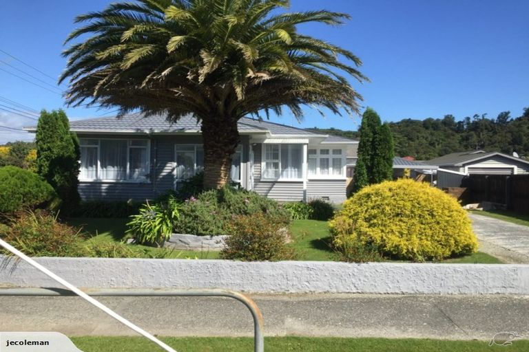 Photo of property in 92 Marsden Road, Greymouth, 7805
