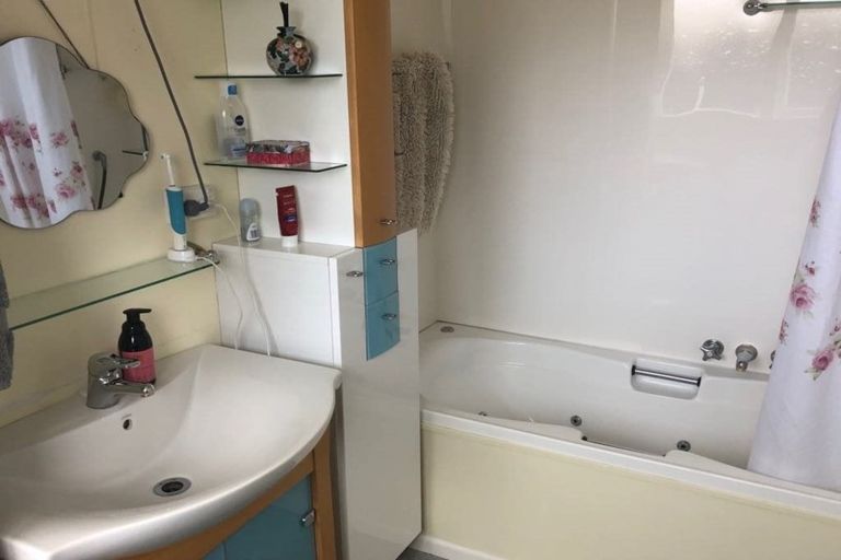 Photo of property in 8/42 Britannia Street, Petone, Lower Hutt, 5012