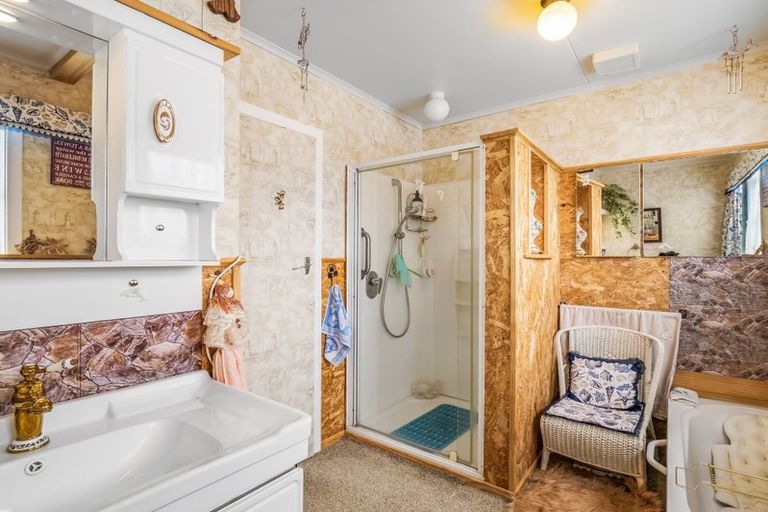 Photo of property in 36 Broadhead Avenue, Tawhero, Whanganui, 4501