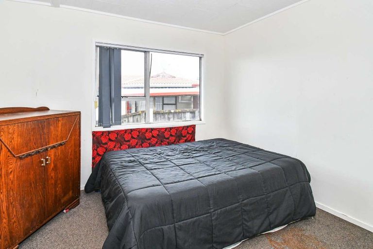 Photo of property in 37 Secretariat Place, Randwick Park, Auckland, 2105