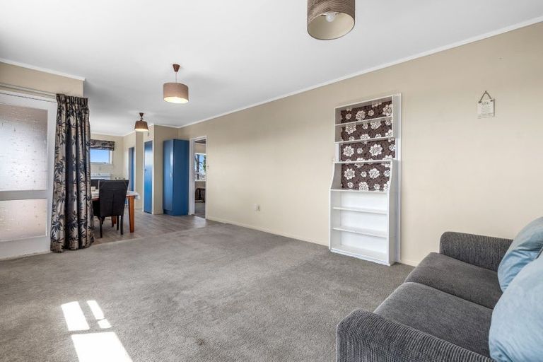 Photo of property in 140 Kingswood Road, Brookfield, Tauranga, 3110