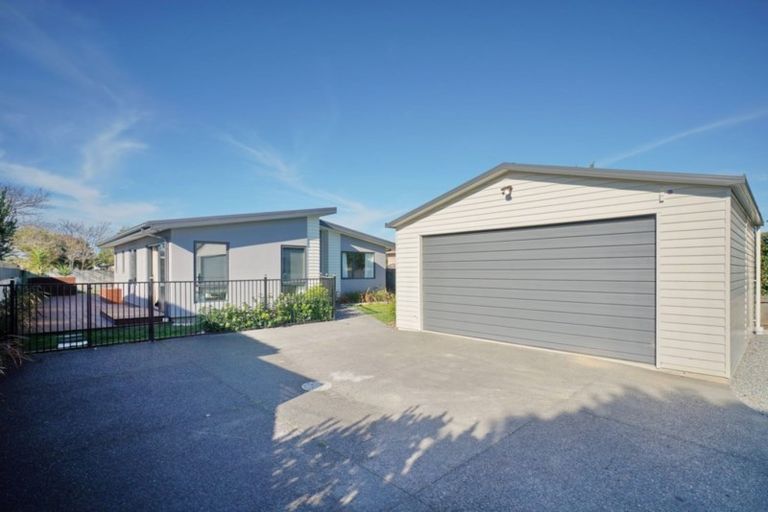 Photo of property in 44 Baynes Street, Burwood, Christchurch, 8083