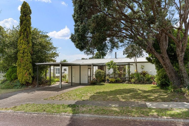 Photo of property in 161 Vista Paku, Pauanui, Hikuai, 3579